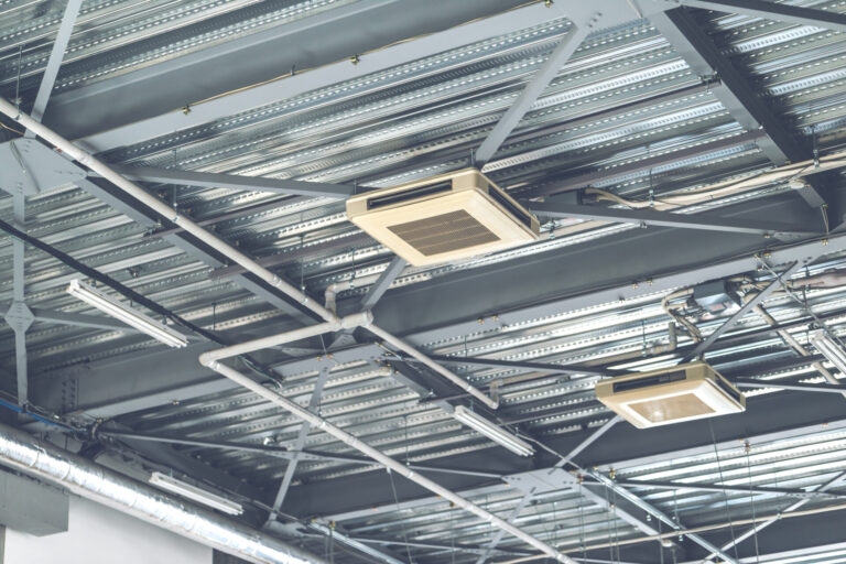 工場内の大型空調システム更新